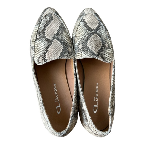 CL by Laundry- Loafers- Size 8 -Snake Beige - Picture 3 of 6